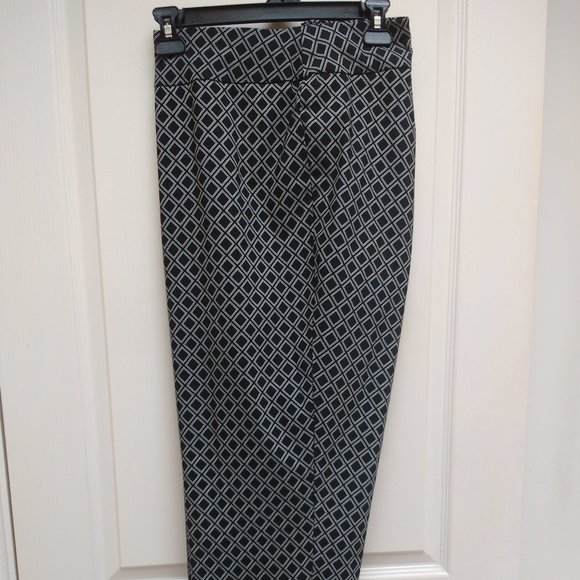 Premise Cropped Dress Pant - Picture 1 of 6